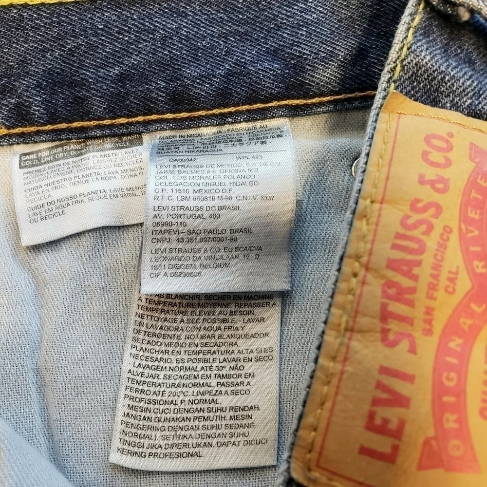 Levi's 505 Regular 44×29 Jeans Measured New with sticker on
